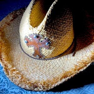 Ladies straw hat, 100% Raffia